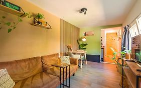 Tiny House - Leenfietsen, Eigen Keuken En Badkamer