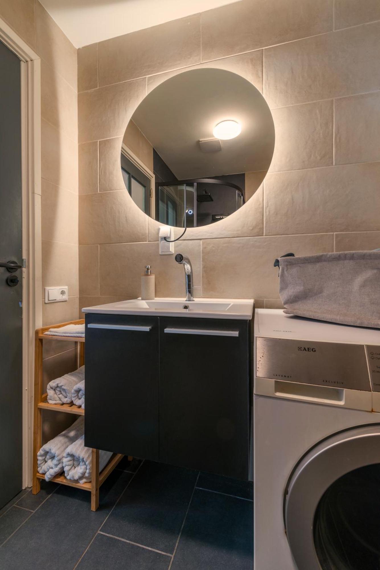 Tiny House - Leenfietsen, Eigen Keuken En Badkamer Nimwegen Exterior foto